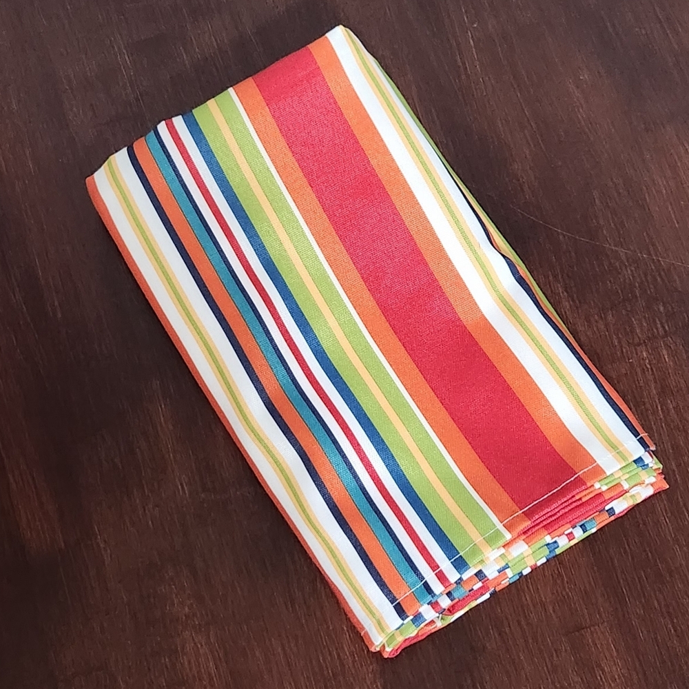 Striped Rectangle Table Cloth - Picture 5 of 5